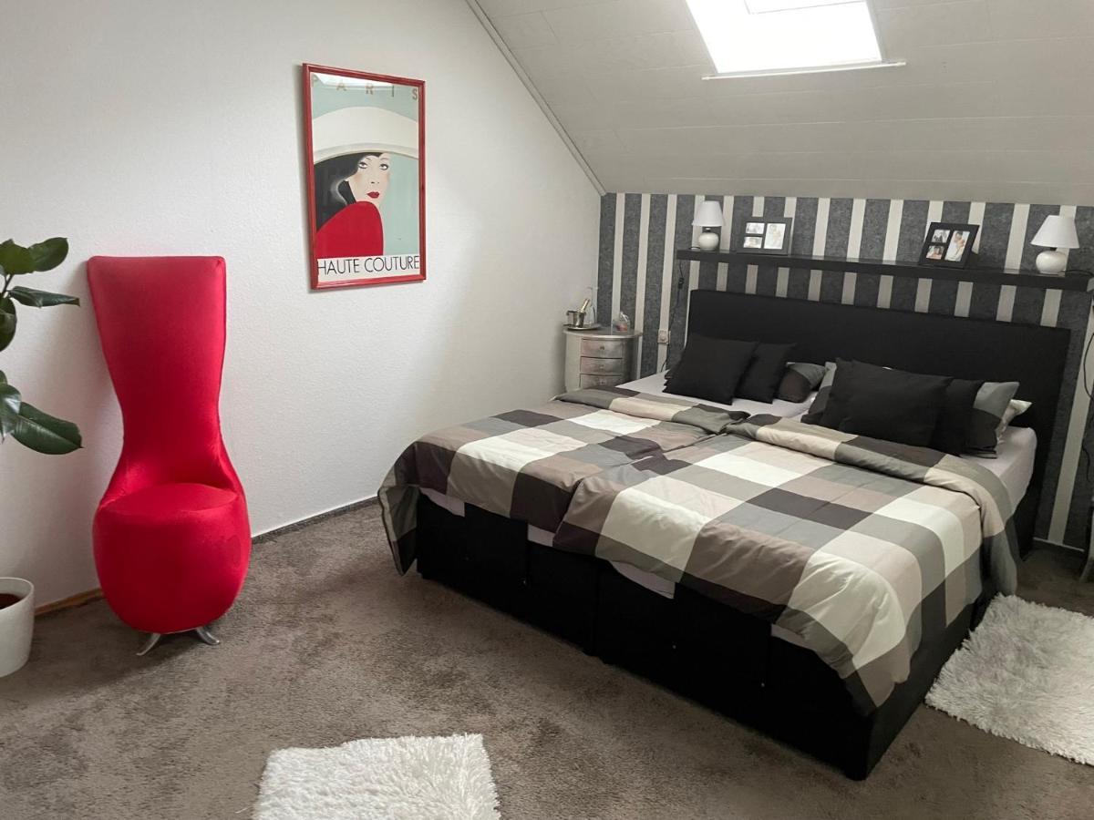 Landpension Germania Neuhausen  Екстер'єр фото