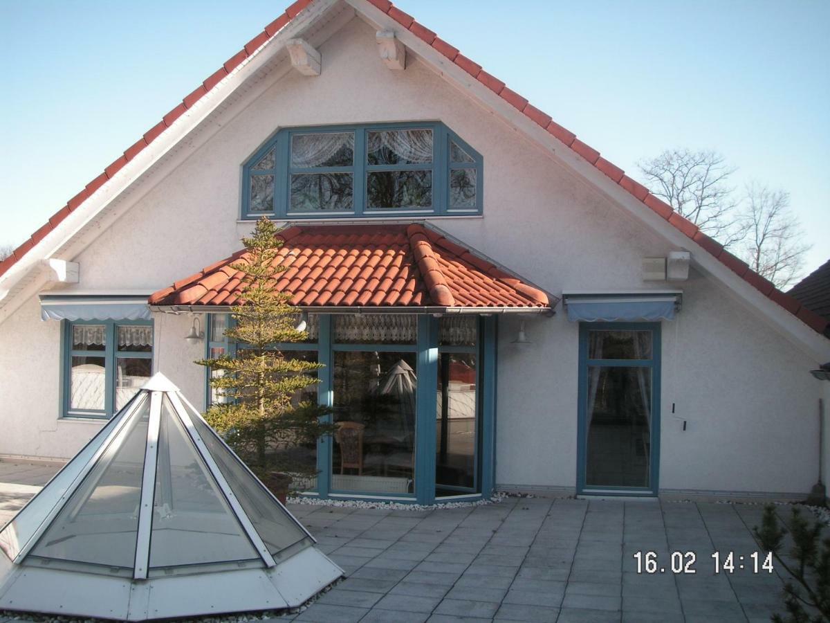 Landpension Germania Neuhausen  Екстер'єр фото